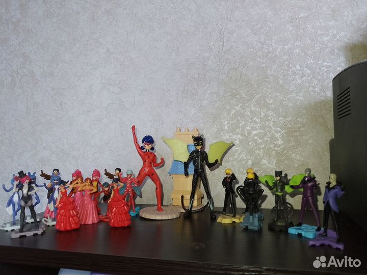 Киндер игрушки 4 коллекции