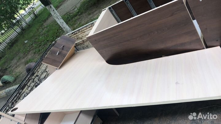 Угловой письменный стол бу