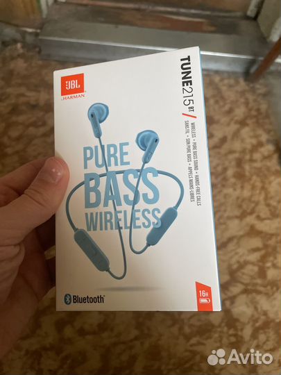 Беспроводные наушники jbl 215