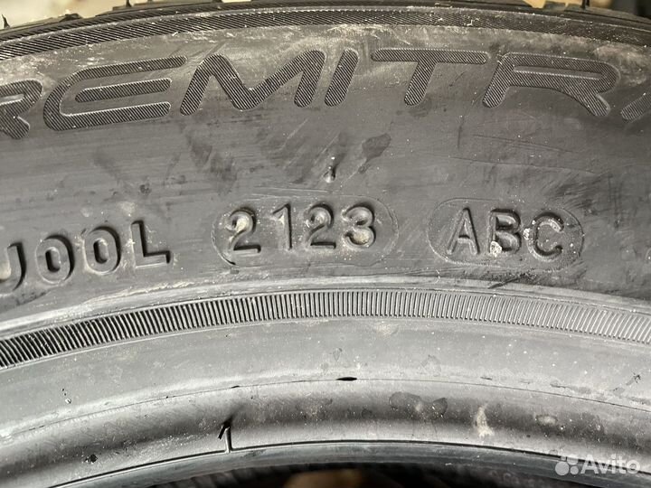 Maxxis Premitra Ice 5 SUV / SP5 205/55 R16 94T