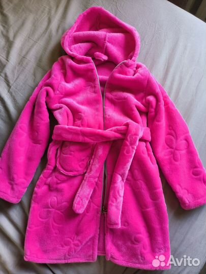 Продам махровый халат на девочку, 128-134 р-р