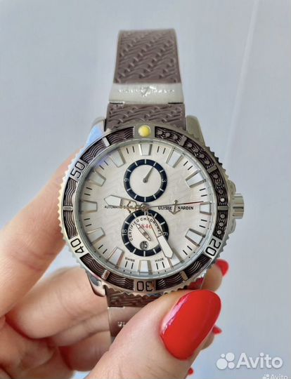Часы Ulysse Nardin сапфир механика