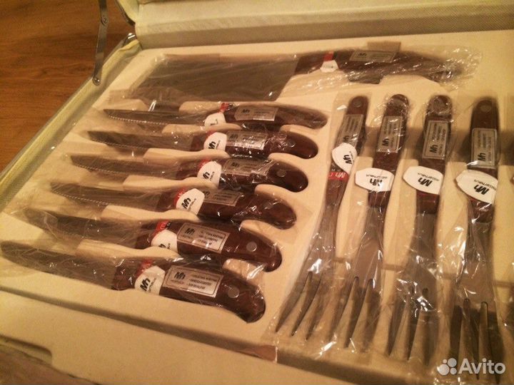 Набор ножей