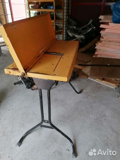 Деревообрабатывающий станок