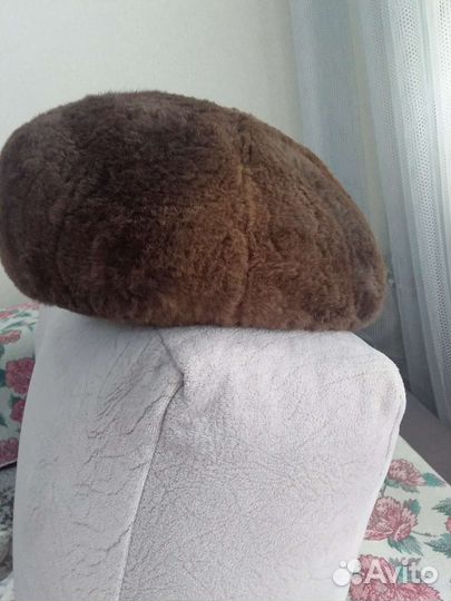 Шапка-берет из натурального меха 56-58р