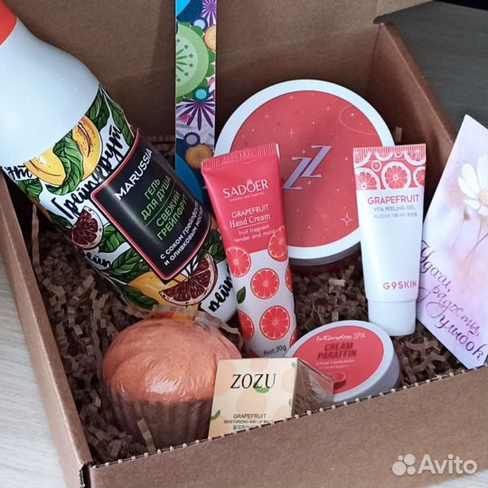 Подарочный набор косметики, Бьюти бокс 