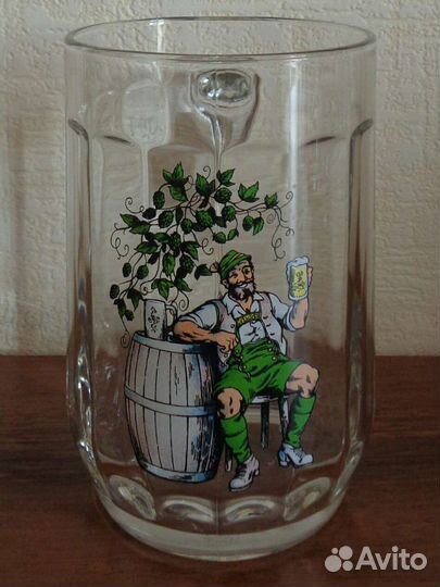 Пивные кружки и бокалы