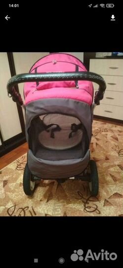 Прогулочная коляска