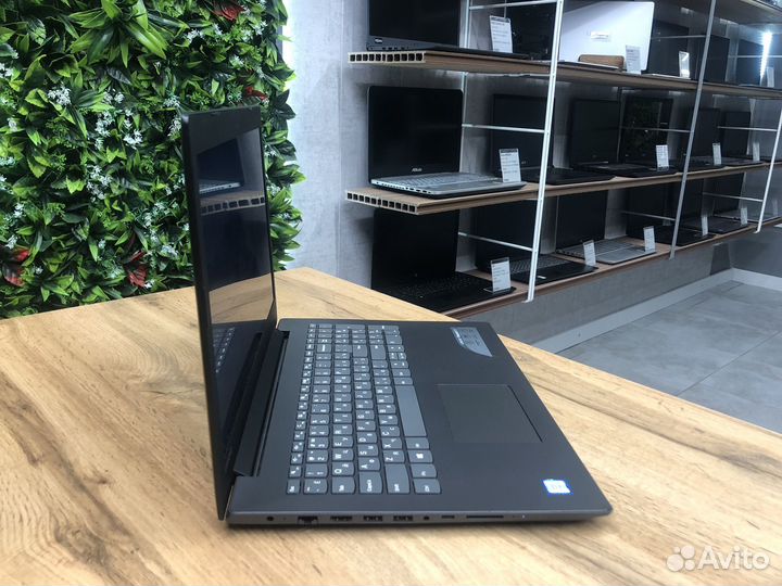 15.6 Lenovo/Core i3/8Gb/256Gb SSD