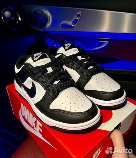 Женские кроссовки Nike Sb Dunk Low