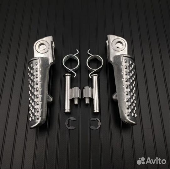 Подножки Honda CBR1000RR 04-18 CBR600RR 03-06м