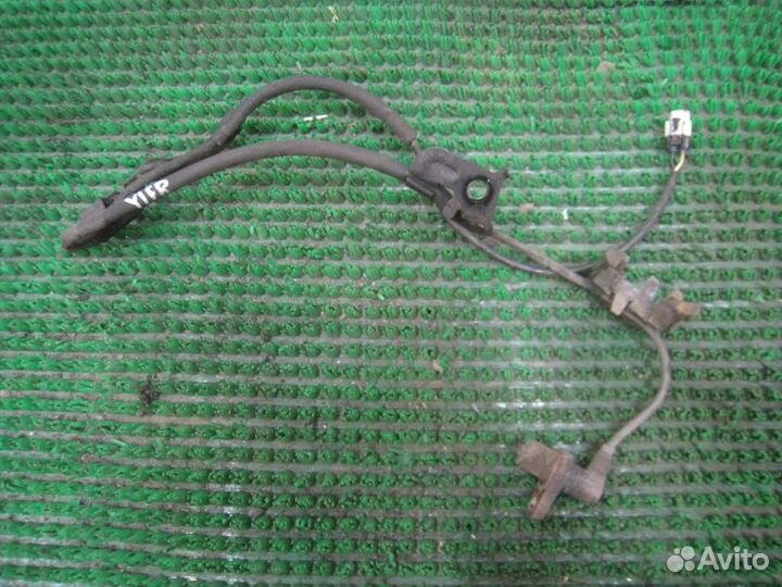 Датчик ABS передний правый Toyota Camry V30 2002