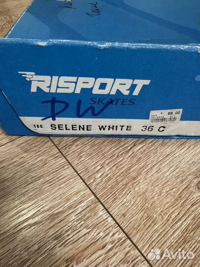 Фигурные коньки risport 220