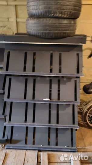 Полки стеллажи