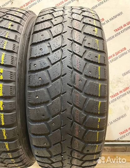 Kumho I'Zen Wis KW19 215/65 R16 98L