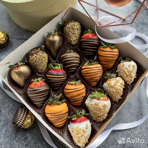 Наборы из клубники в шоколаде