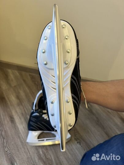 Коньки хоккейные детские 38 размер