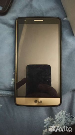 Телефон LG G3 s
