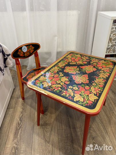 Детский стол и стул