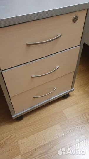 Тумба выкатная