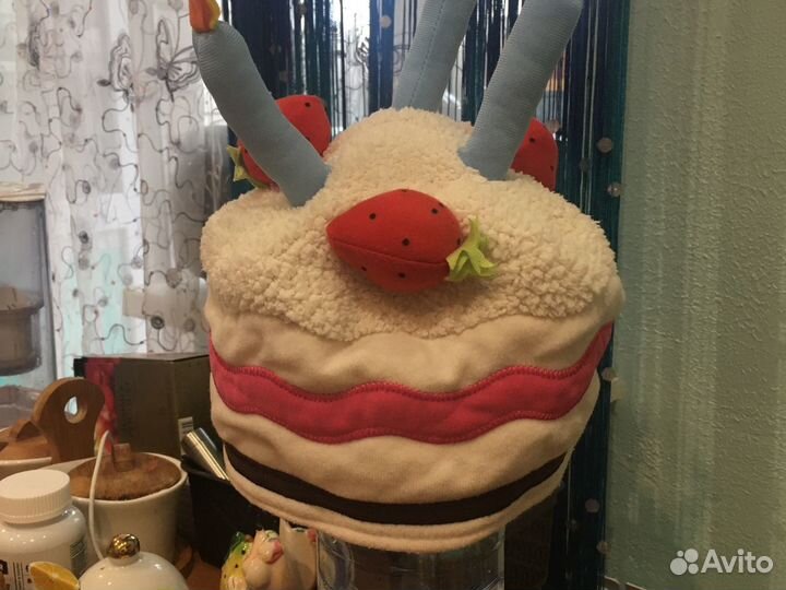 Праздничная карнавальная шапка на день рождение на