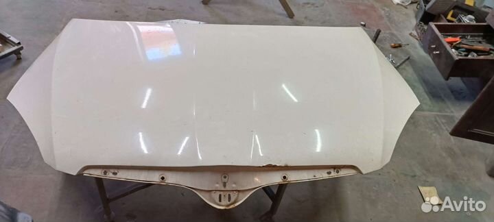 Skoda fabia 2 капот белый