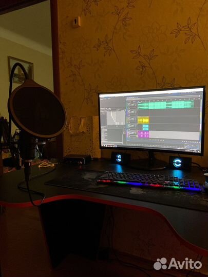 Аранжировщик, песни на заказ, песни в подарок