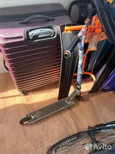 Трюковой самокат mongoose