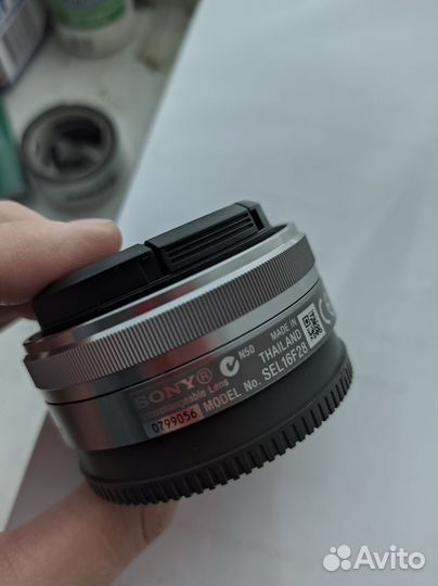 Объектив Sony E 16mm F 2.8