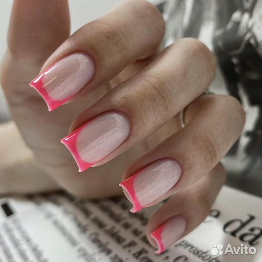 Маникюр педикюр