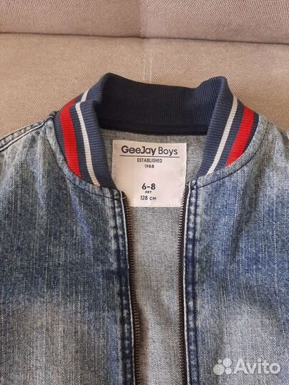 Джинсовая куртка для мальчика