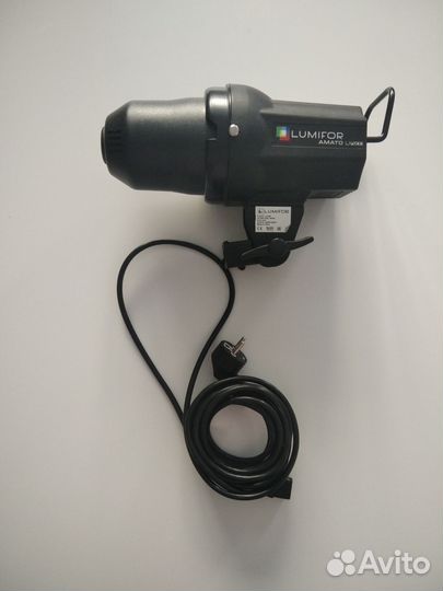 Студийная вспышка Lumifor Amato LX200