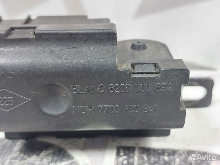 Замок багажника Renault megane 2