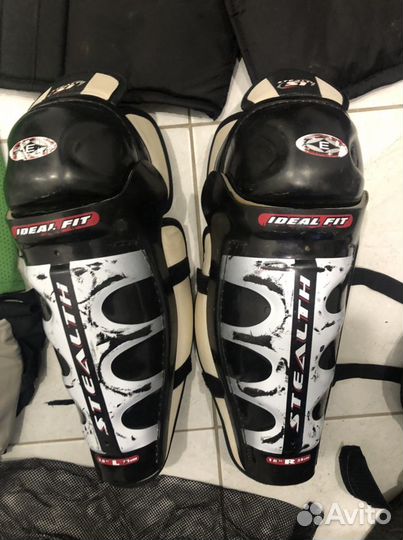 Продам хоккейную форму