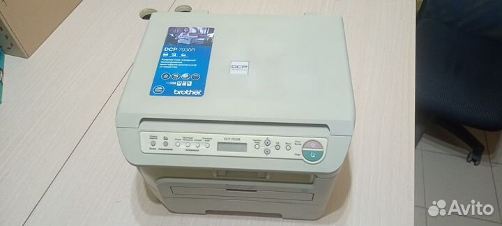 Принтер копир Мфу Brother DCP-7030R + картридж