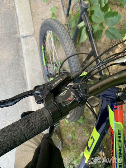 GT avalanche Elite 27.5 M