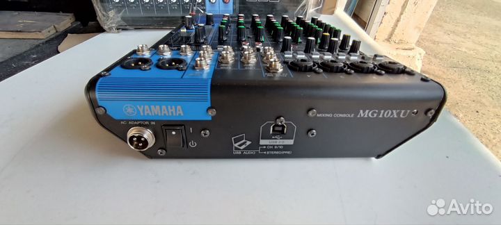 Микшерный пульт Yamaha mg10 с дефектом