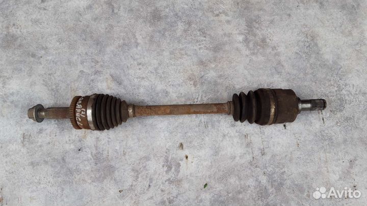 Привод полуось левая Хундай Солярис 1.6л АКПП