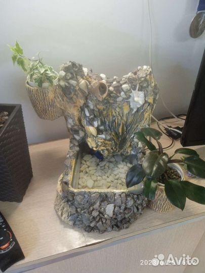 Фонтан, ручной работы с подсветкой и декором