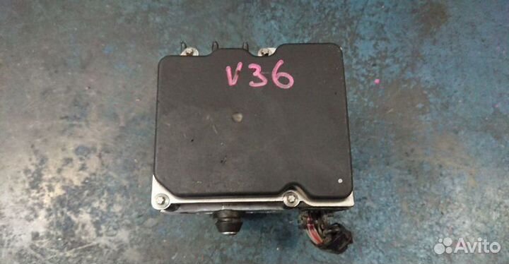 Блок ABS Infiniti G V36