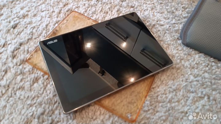Планшет Asus ZenPad 10