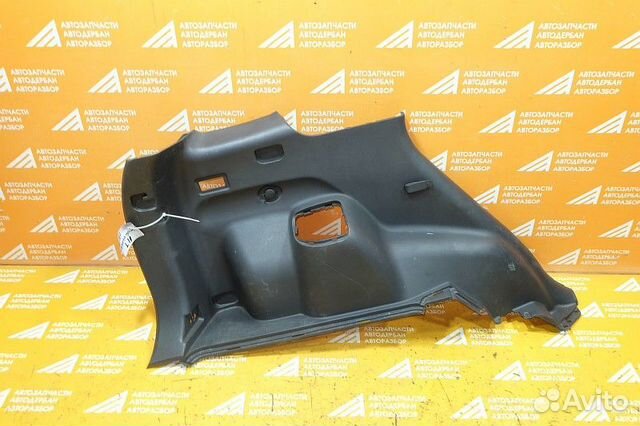 Обшивка багажника левая Kia Sportage KM 2004-2010