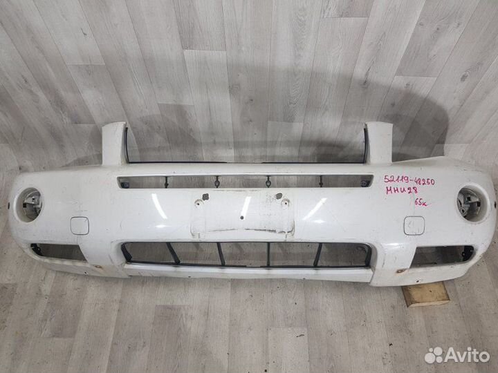 Бампер перед. toyota kluger V
