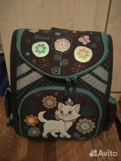 Рюкзак школьный