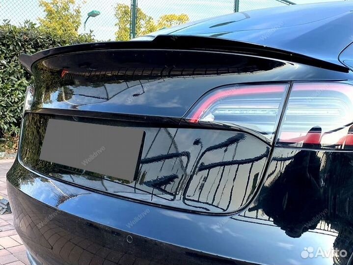 Спойлер Tesla Model Y Maxton черный