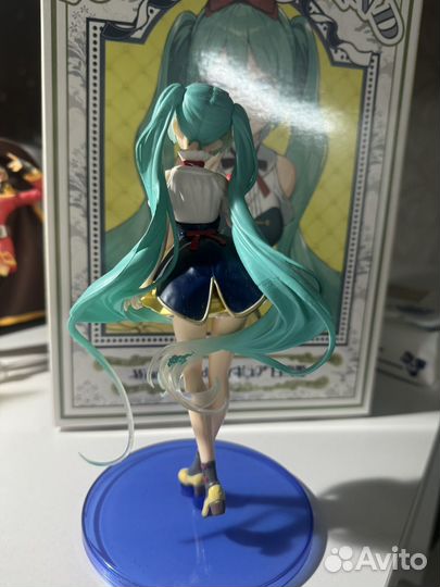 Аниме фигурка Мику Хатсуне