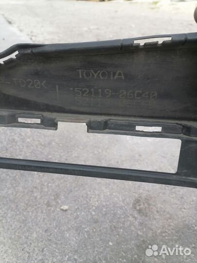 Передний бампер camry 55
