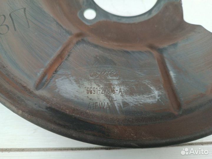 Кожух тормозного диска правый Volvo Xc60 I B6304T2