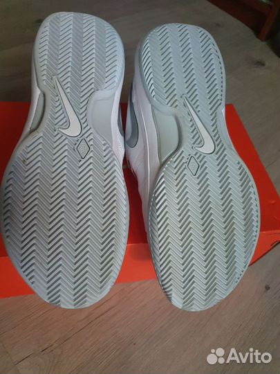 Женские кроссовки Nike Air Zoom Prestige, р.37.5