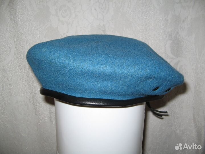 Береты бесшовные уставные разные